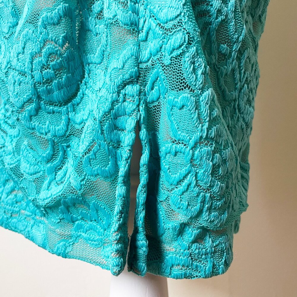 Hot Miami Styles Sexy Teal Lace Dress | Padded Bra Open Back | Size M - Picture 8 of 14